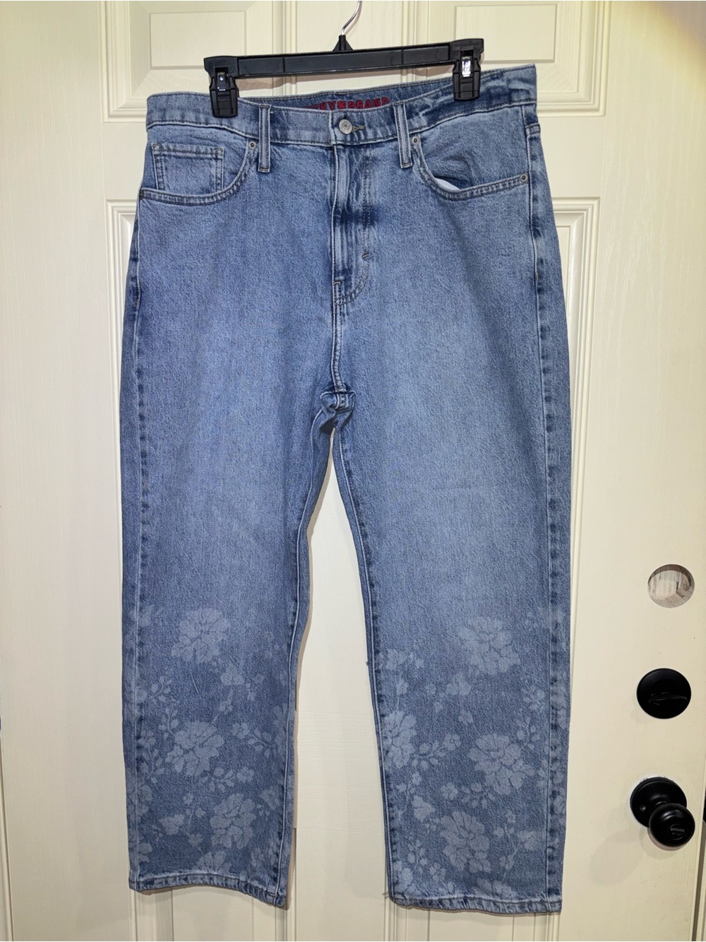 Lucky Brand Light Blue Floral Cropped Jeans